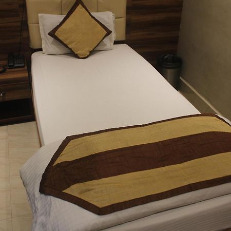 Hotel Oishi Plaza Mukutmanipur Εξωτερικό φωτογραφία