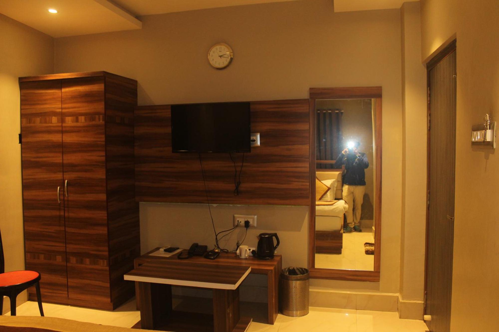 Hotel Oishi Plaza Mukutmanipur Εξωτερικό φωτογραφία