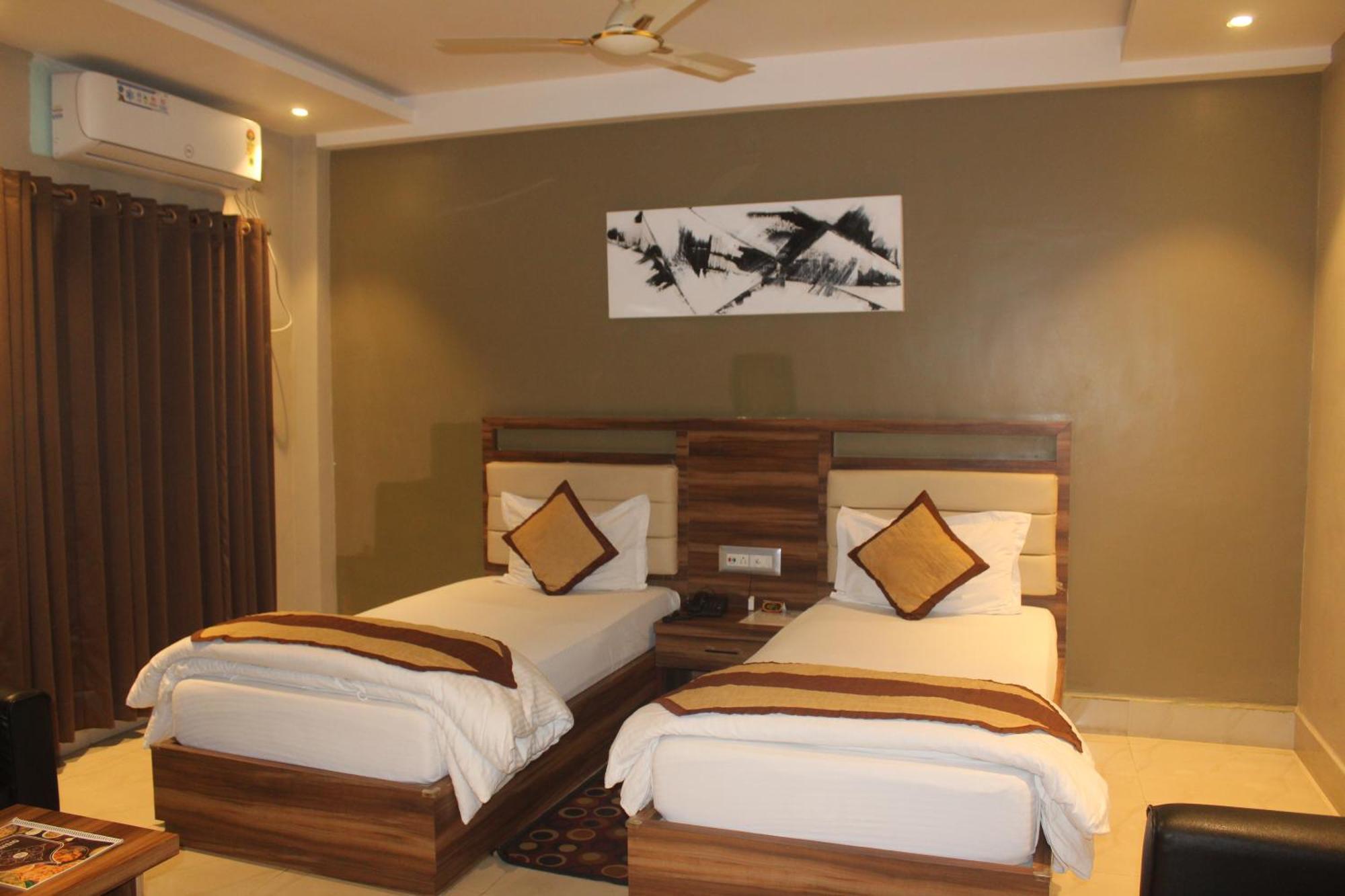 Hotel Oishi Plaza Mukutmanipur Εξωτερικό φωτογραφία
