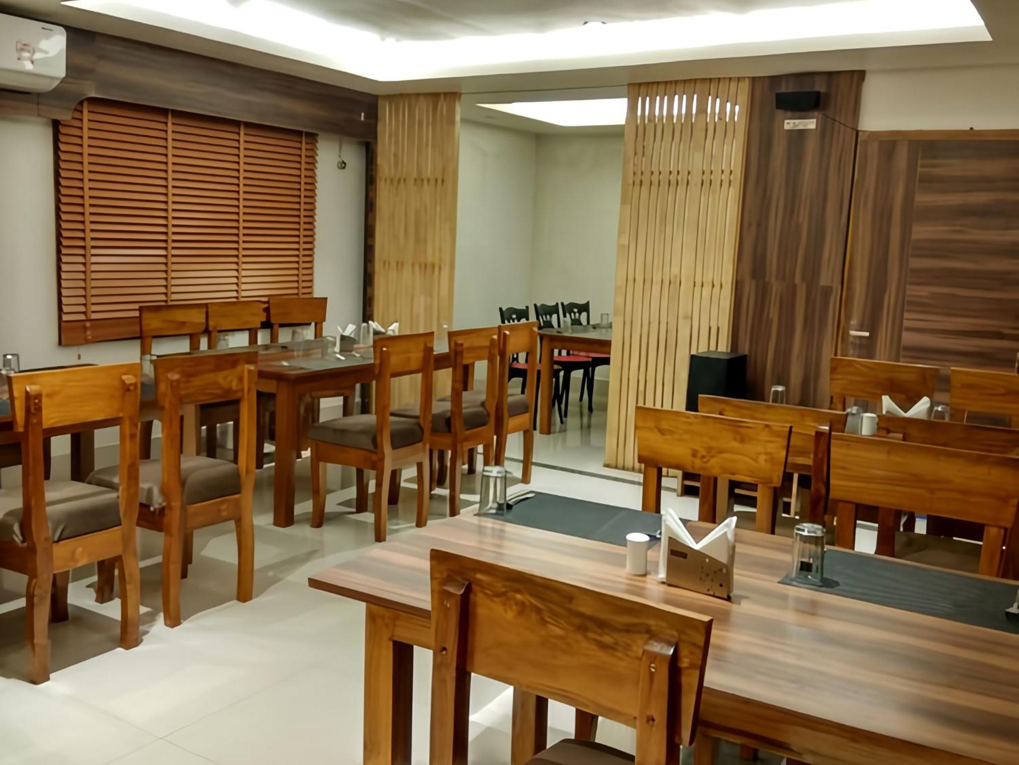 Hotel Oishi Plaza Mukutmanipur Εξωτερικό φωτογραφία